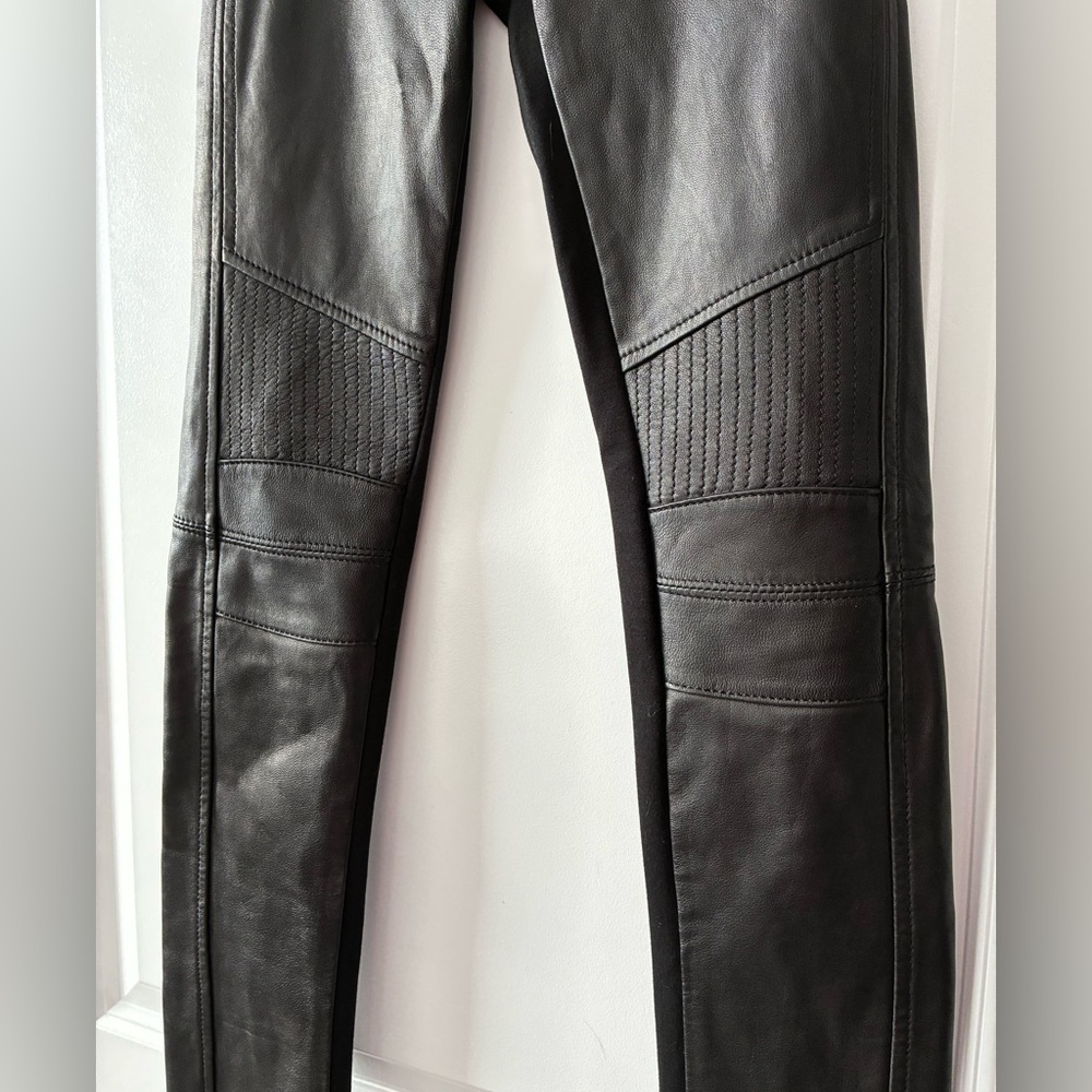 Danier Leather Size 0 Moto Style Genuine Italian Leather & Stretch Knit Pants
